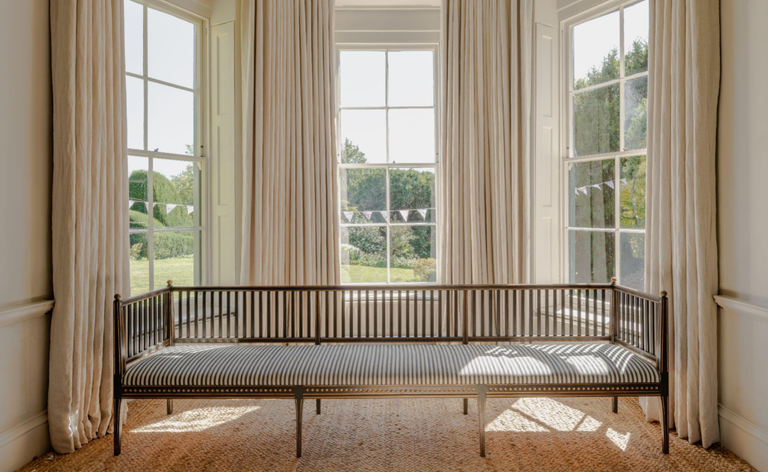 TP Swedish Bench | Antiqued Finish