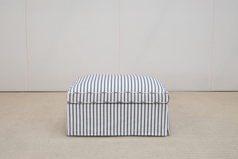 Hyde Dog Bed | Excellent Condition
