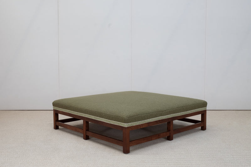 Holland Ottoman | Excellent Condition