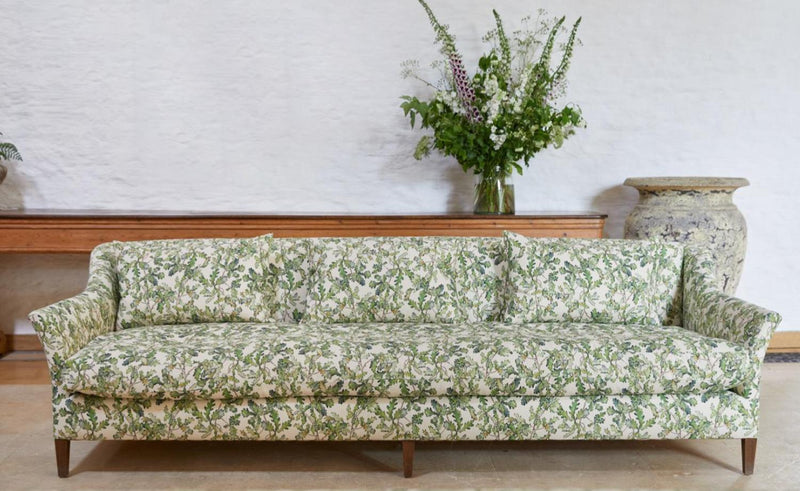 Traditional Elmstead Sofa