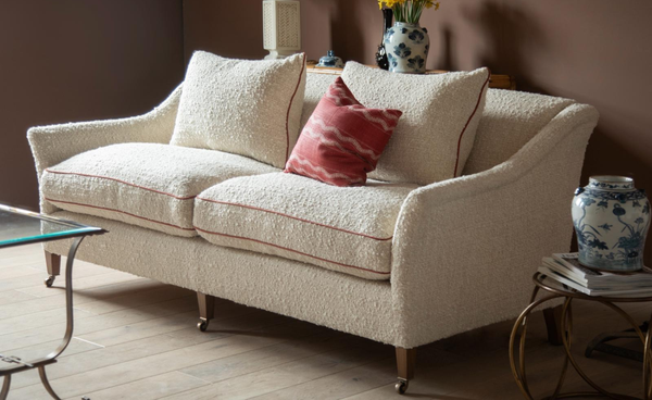 The Traditional Elmstead Sofa | Press model
