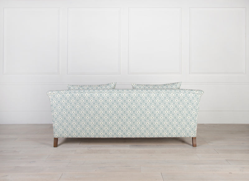 Traditional Elmstead Sofa