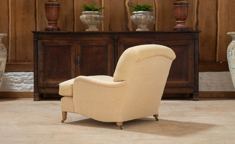 The Kingston Armchair - A luxurious armchair for only the finest English home